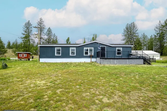 $399,900 | 11015 North Ritchey Road, Spokane, WA 99224
