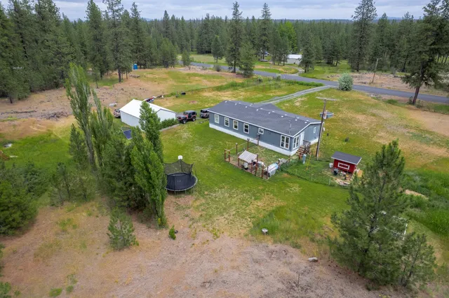 $399,900 | 11015 North Ritchey Road, Spokane, WA 99224