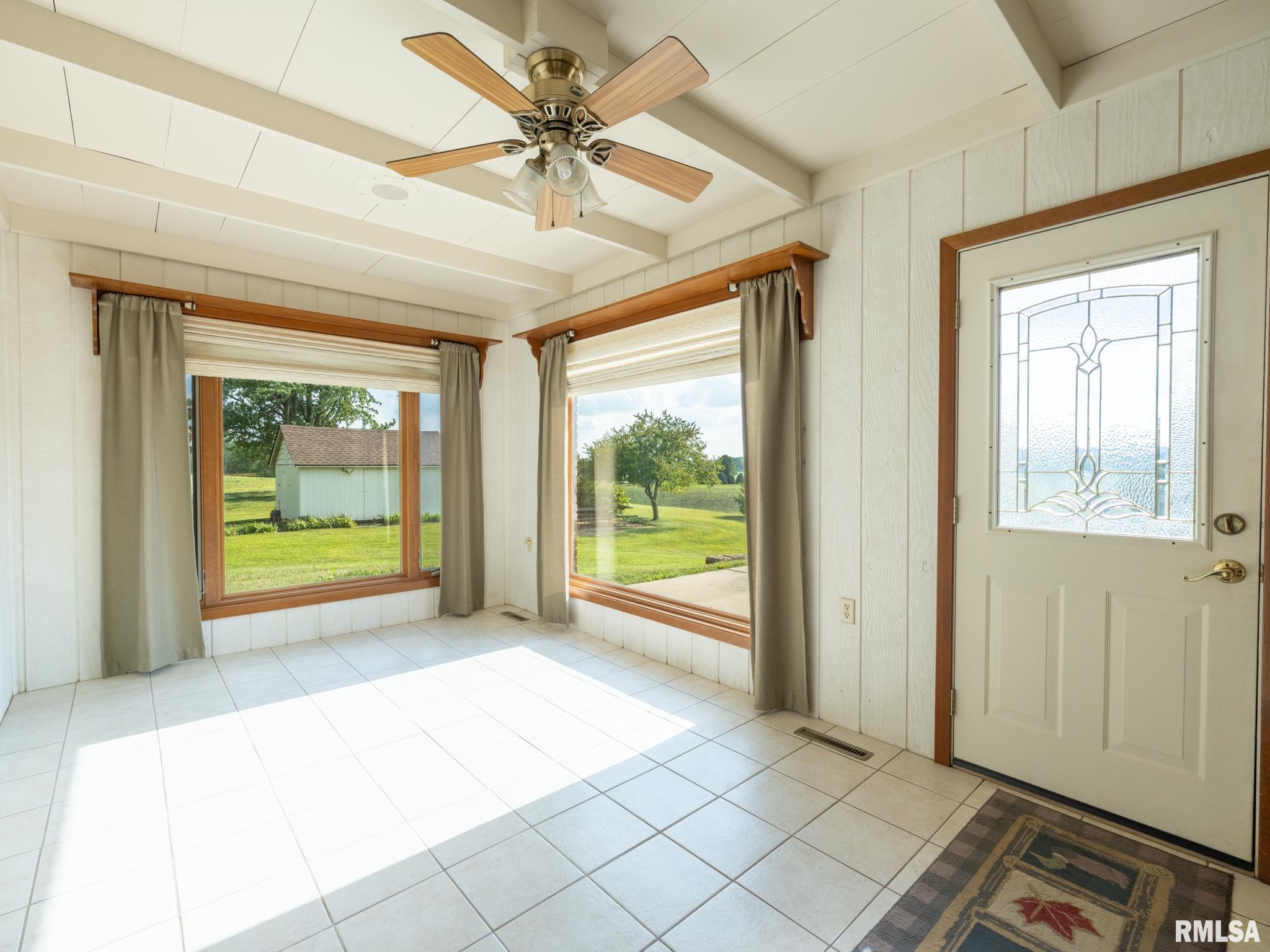 1105 Upper Spring Bay Road East Peoria, IL 61611 - Photo 36 of 100 Gallery Image 36