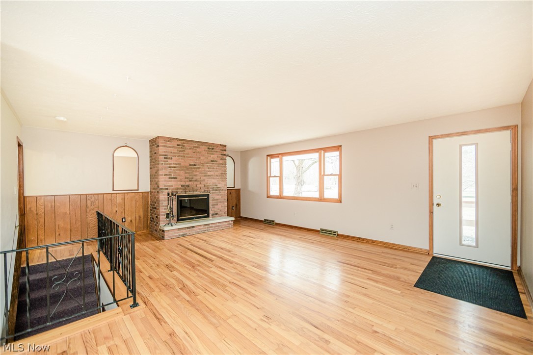 7952 Coon Club Road Medina, OH 44256 - Photo 5 of 30 Gallery Image 5