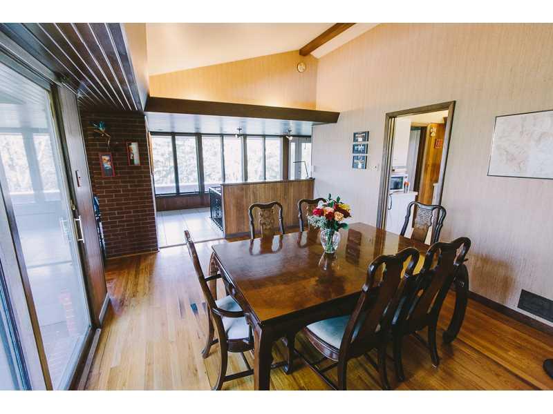 Dining Room. 
