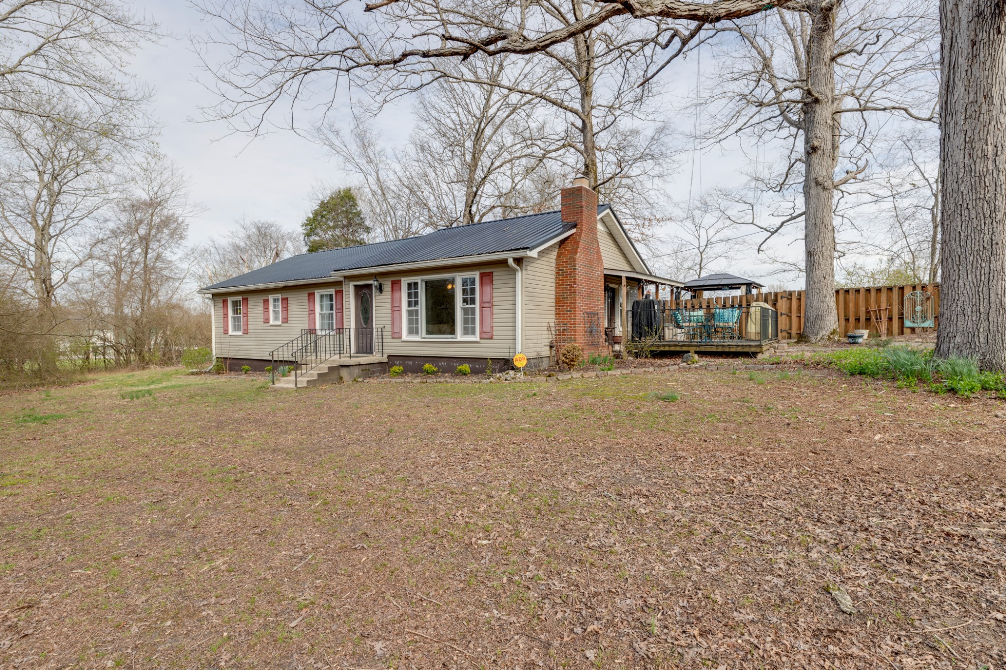 813 Stringfellow Road White Bluff, TN 37187 - Photo 1 of 34 Gallery Image 1