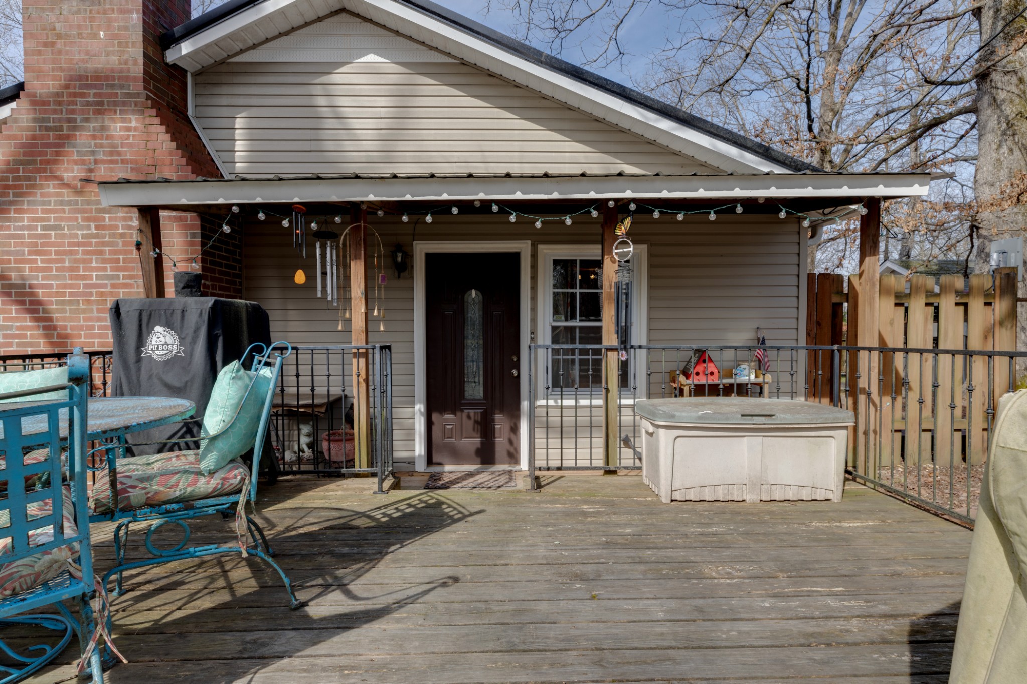 813 Stringfellow Road White Bluff, TN 37187 - Photo 2 of 34 Gallery Image 2
