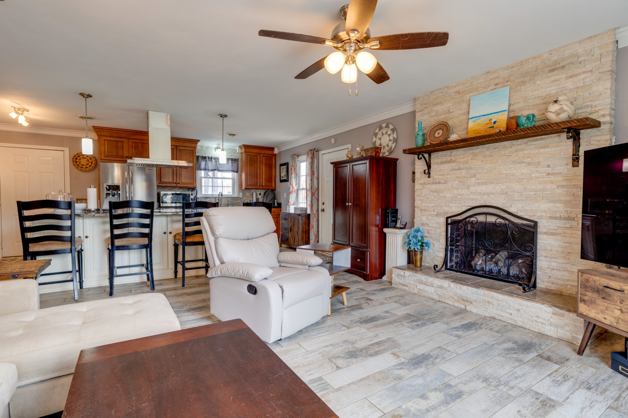 813 Stringfellow Road White Bluff, TN 37187 - Photo 7 of 34 Gallery Image 7