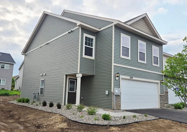 $359,990 | 13720 Kaylemore Trail, Rosemount, MN 55068