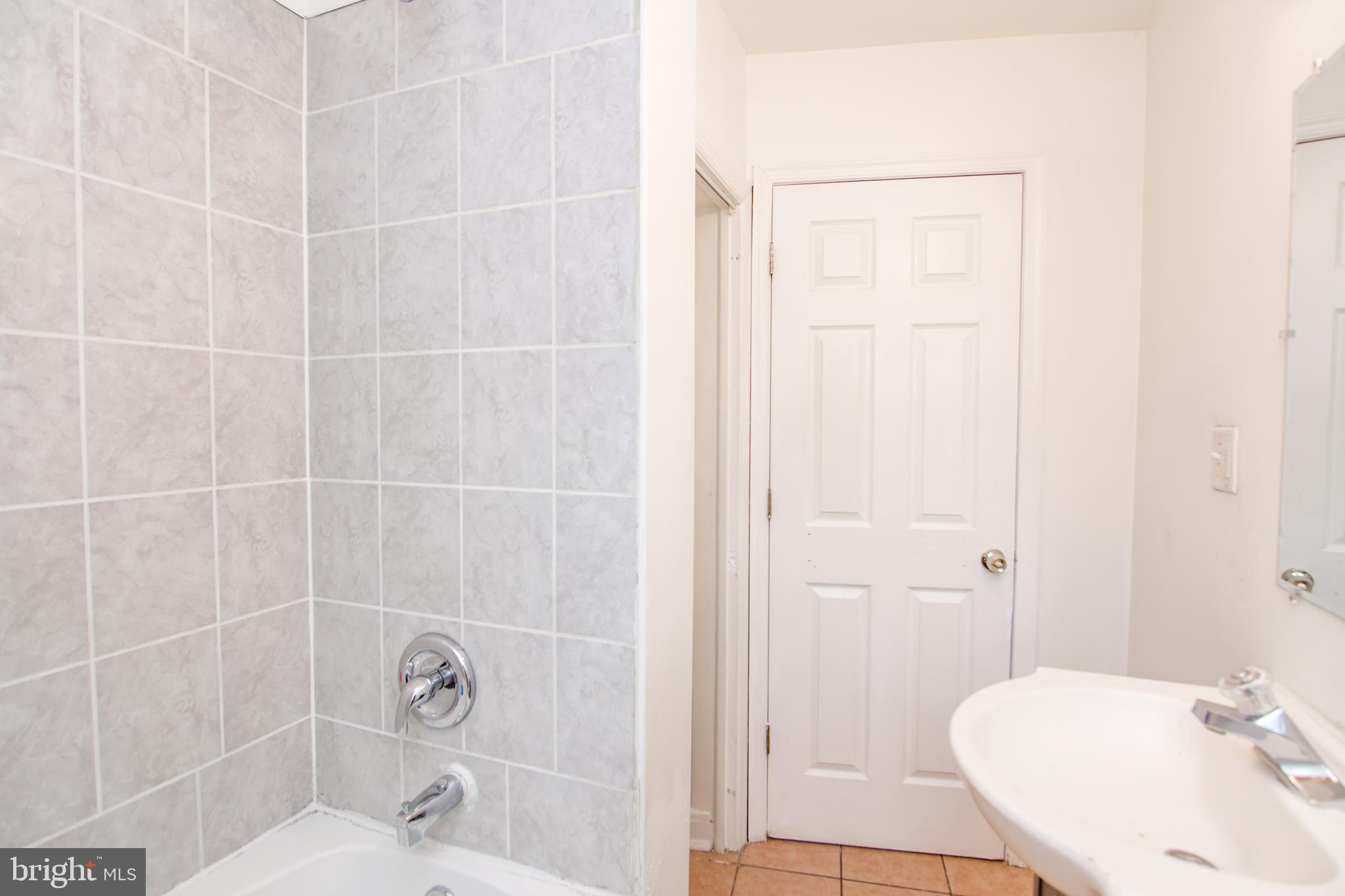 627 Willow Avenue Baltimore, MD 21212 - Photo 9 of 20