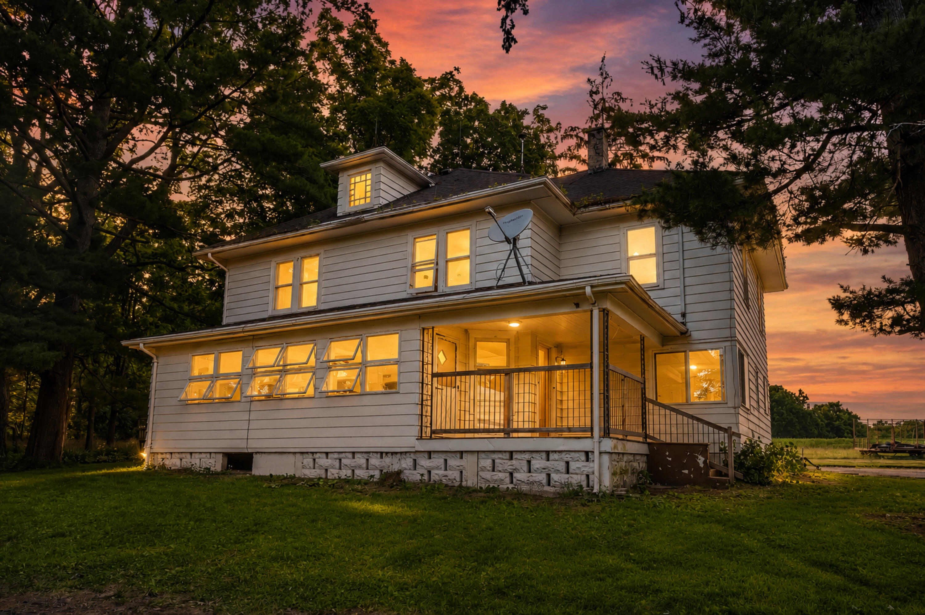 W2970 Springfield Road Geneva, WI 53121 - Photo 2 of 86 Photo (1-1)