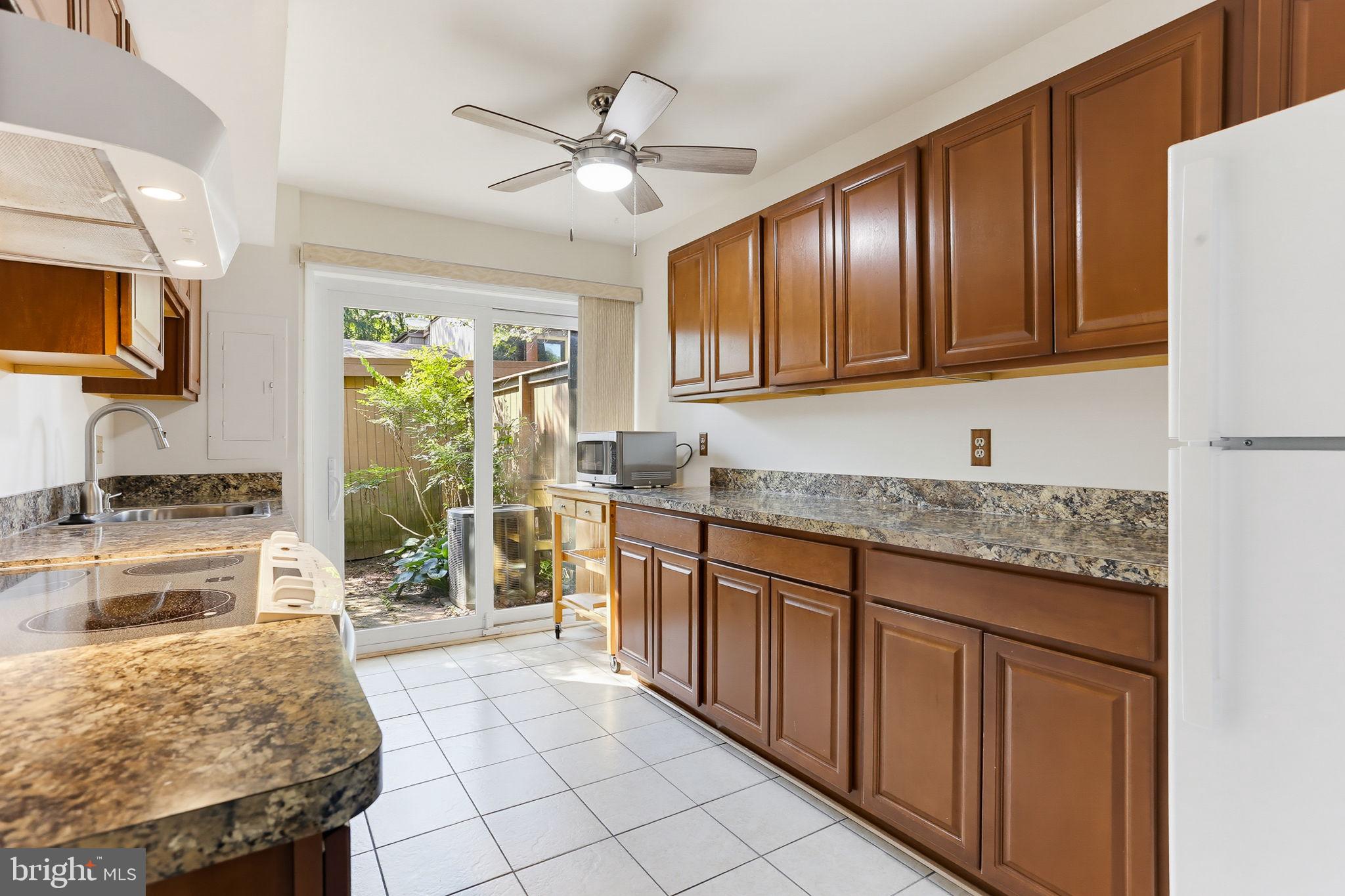 11253 Crystal Run, Unit A Columbia, MD 21044 - Photo 16 of 40