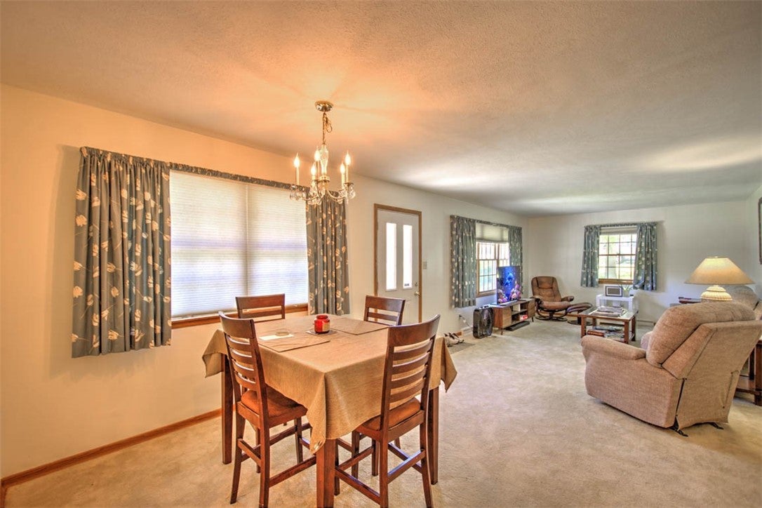 3425 North University Avenue Decatur, IL 62526 - Photo 7 of 35 Gallery Image 7
