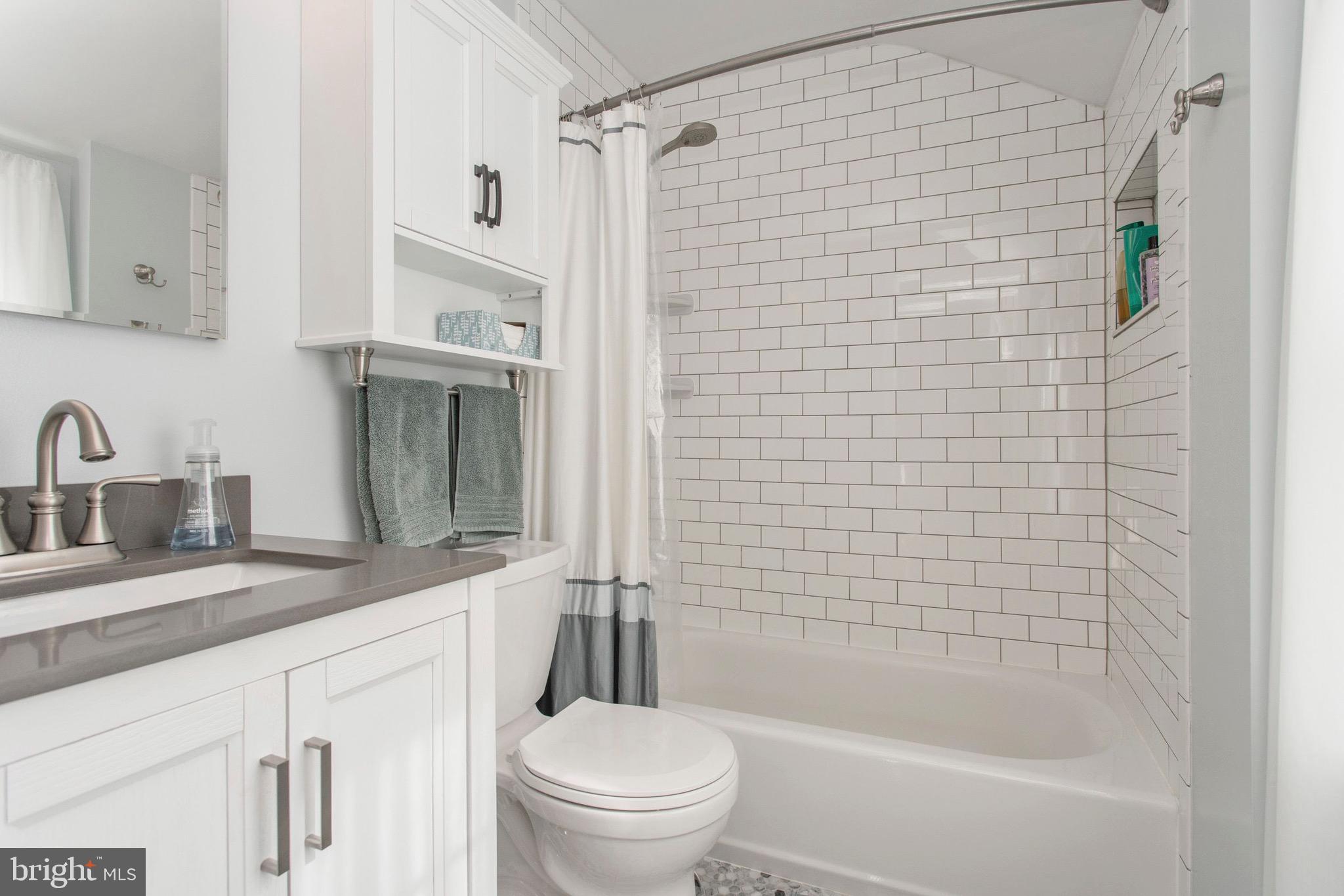 2152 Rush Road Abington, PA 19001 - Photo 19 of 27 Full bathroom