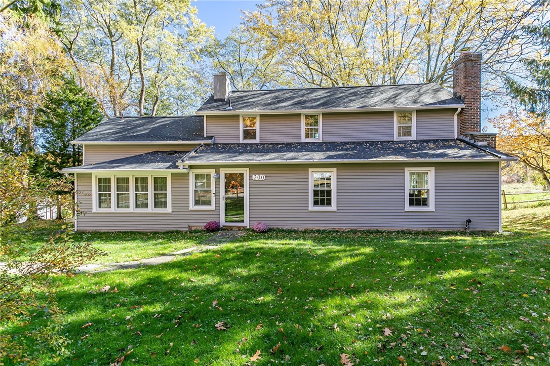 Perinton 1854 Farmhouse in the beautiful country s