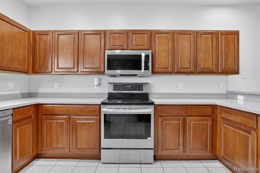 22680 Goddard Road Taylor, MI 48180 - Photo 16 of 39