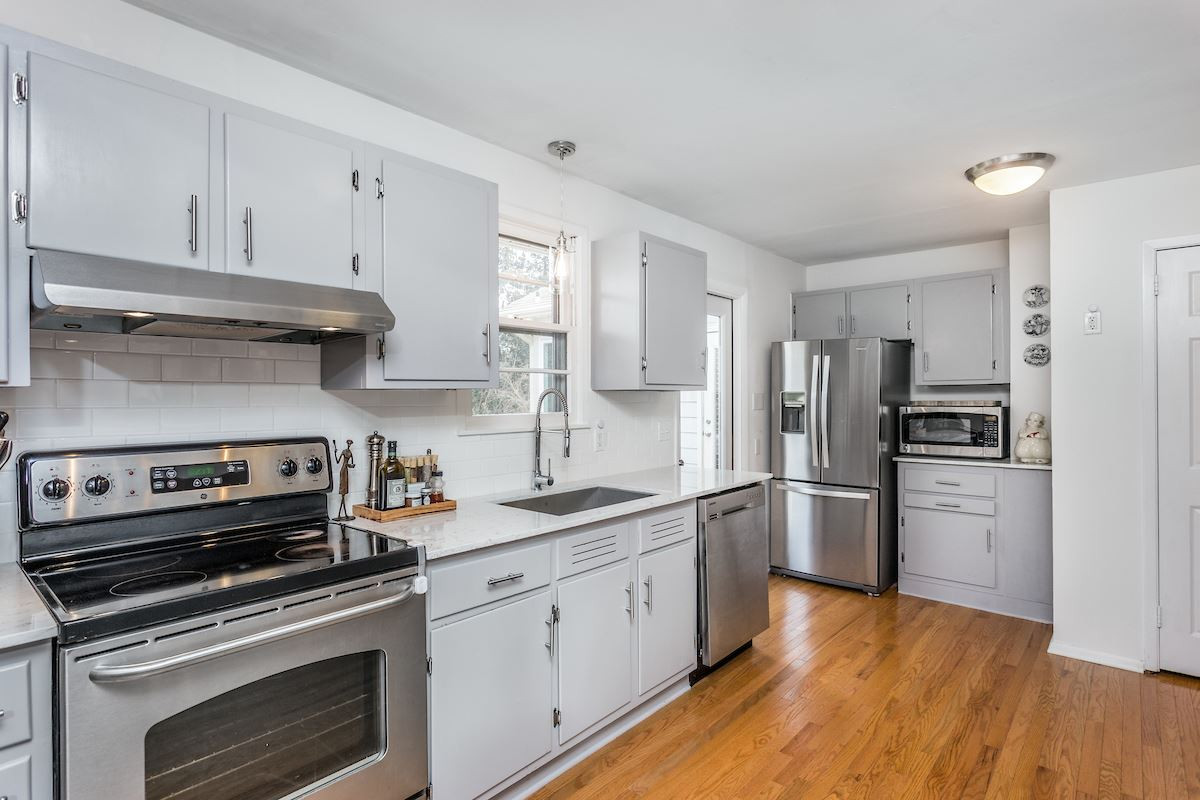 2120 Watkins Street Raleigh, NC 27604 - Photo 7 of 25 Photo 7