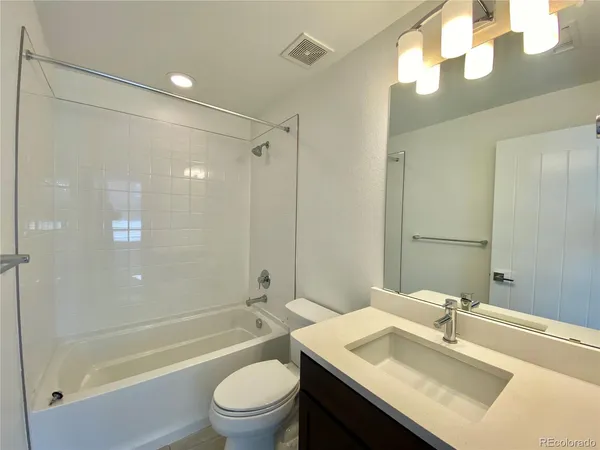 $3,295 | 926 Ramblestone Lane, Littleton, CO 80129