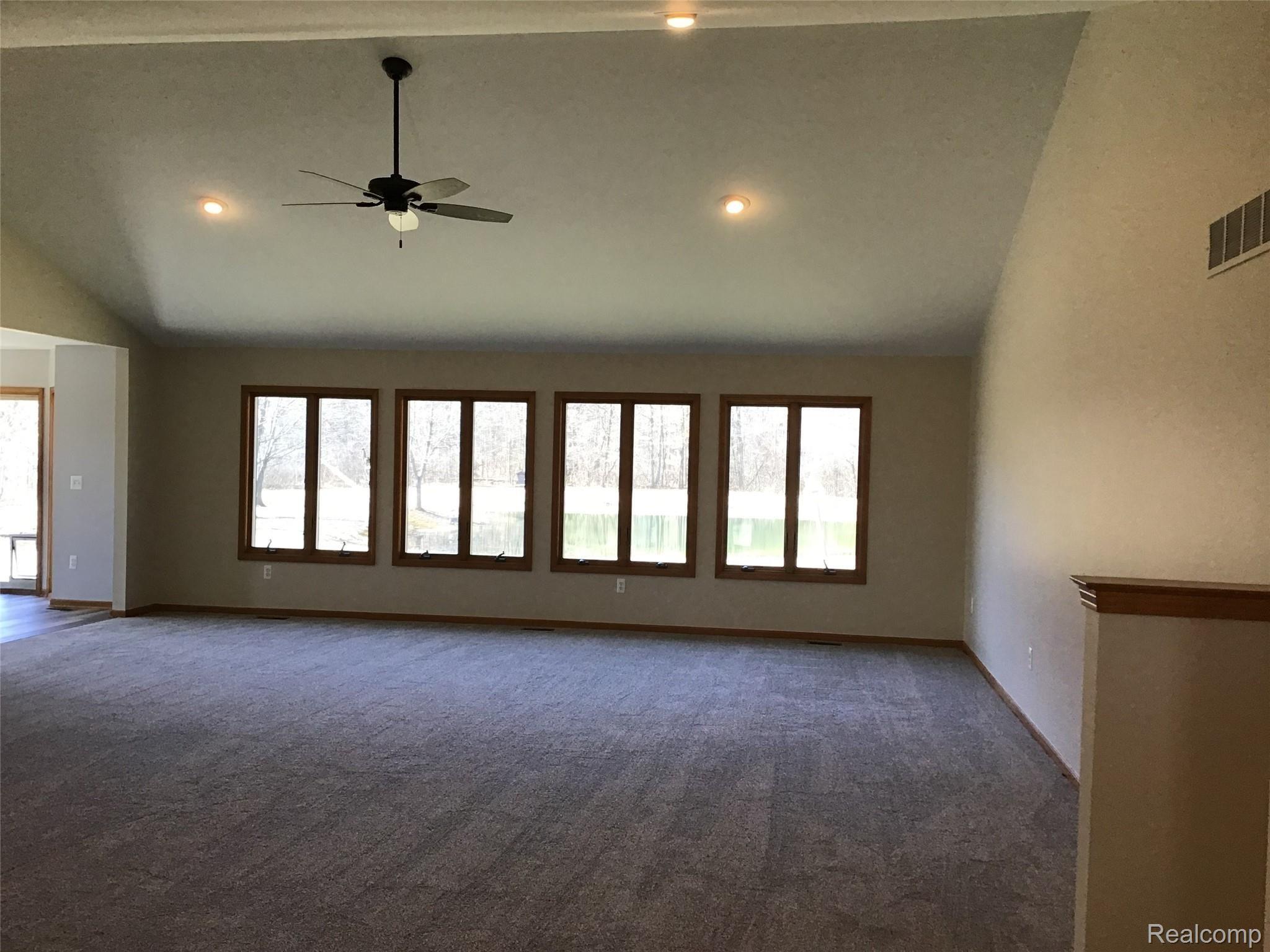 259 Mayer Road Goodells, MI 48027 - Photo 8 of 41 35.jpeg
