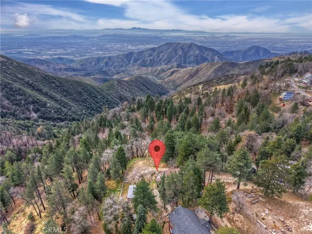 $525,000 | 32047 Pine Cone Drive, Running Springs, CA 92382