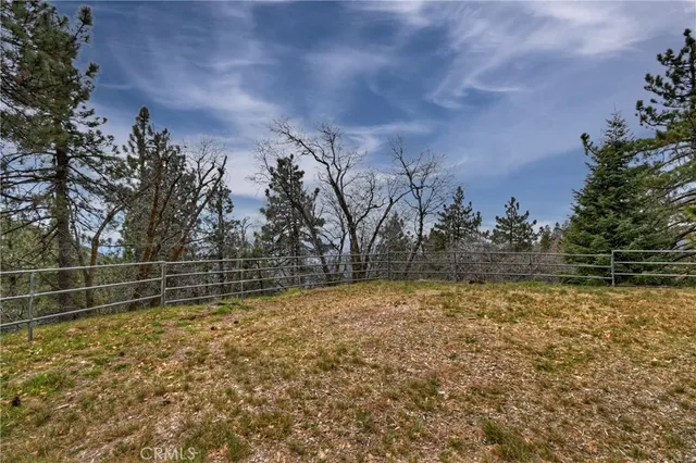 $525,000 | 32047 Pine Cone Drive, Running Springs, CA 92382