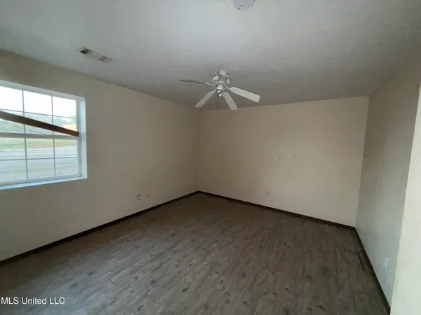 $55,500 | 1004 Voorhees Avenue, Jackson, MS 39209