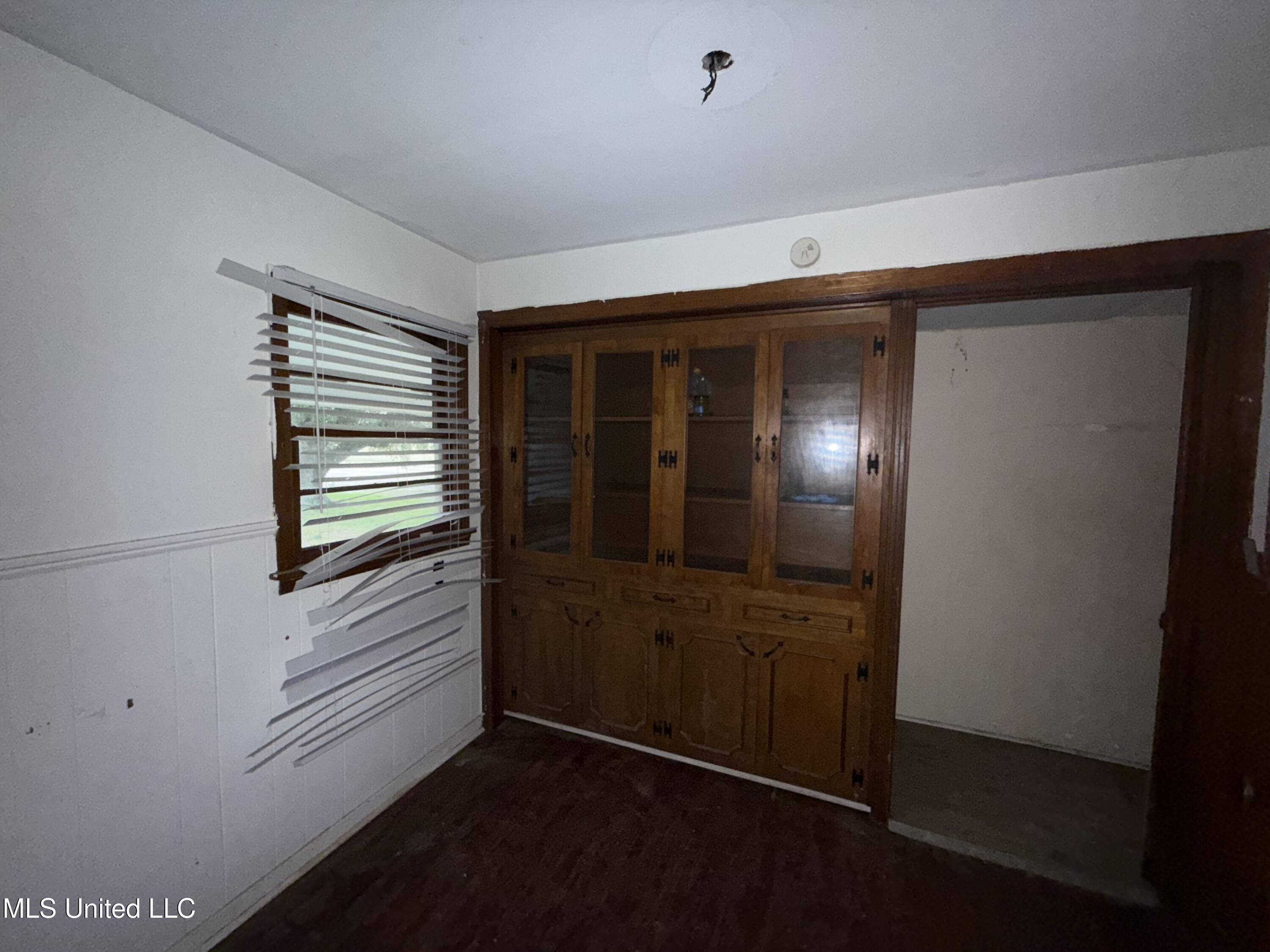 1004 Voorhees Avenue Jackson, MS 39209 - Photo 6 of 14 IMG_8611