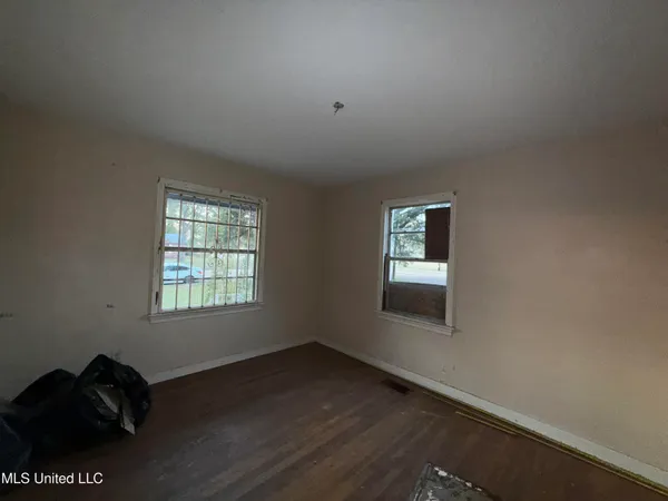$55,500 | 1004 Voorhees Avenue, Jackson, MS 39209