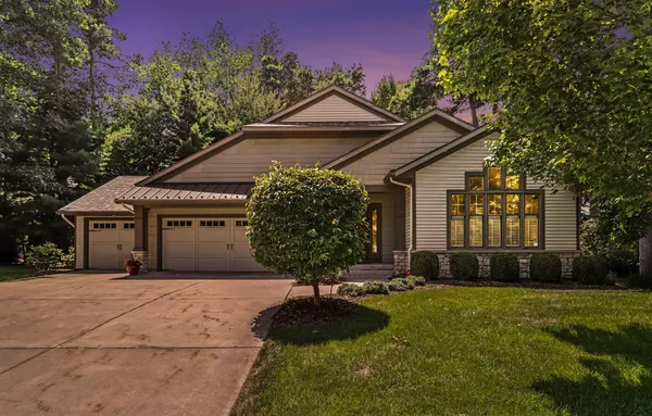 $629,000 | 5543 North Red Pine Circle, Kalamazoo, MI 49009