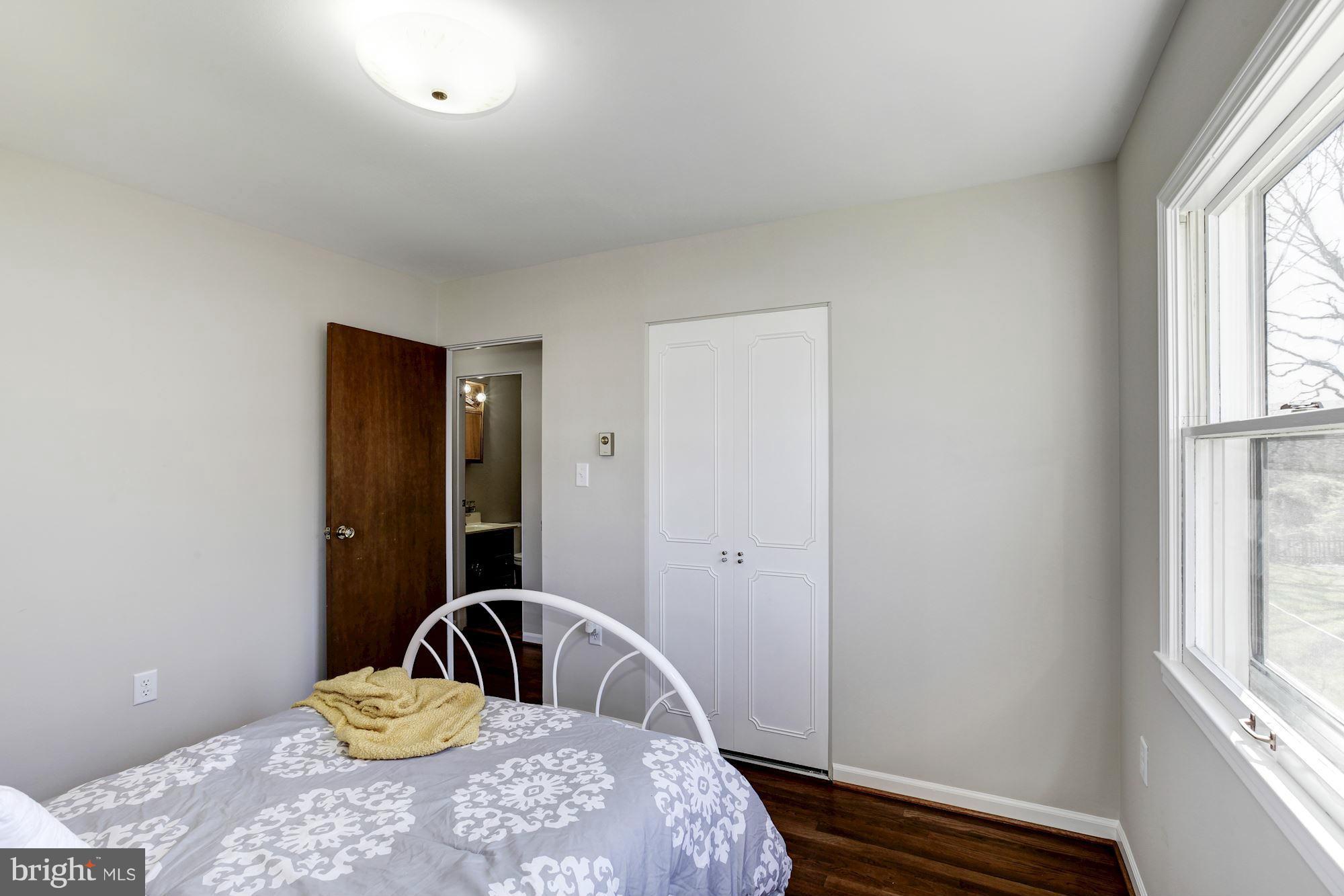 318 Williamsburg Road Sterling, VA 20164 - Photo 14 of 30 #2 Bedroom