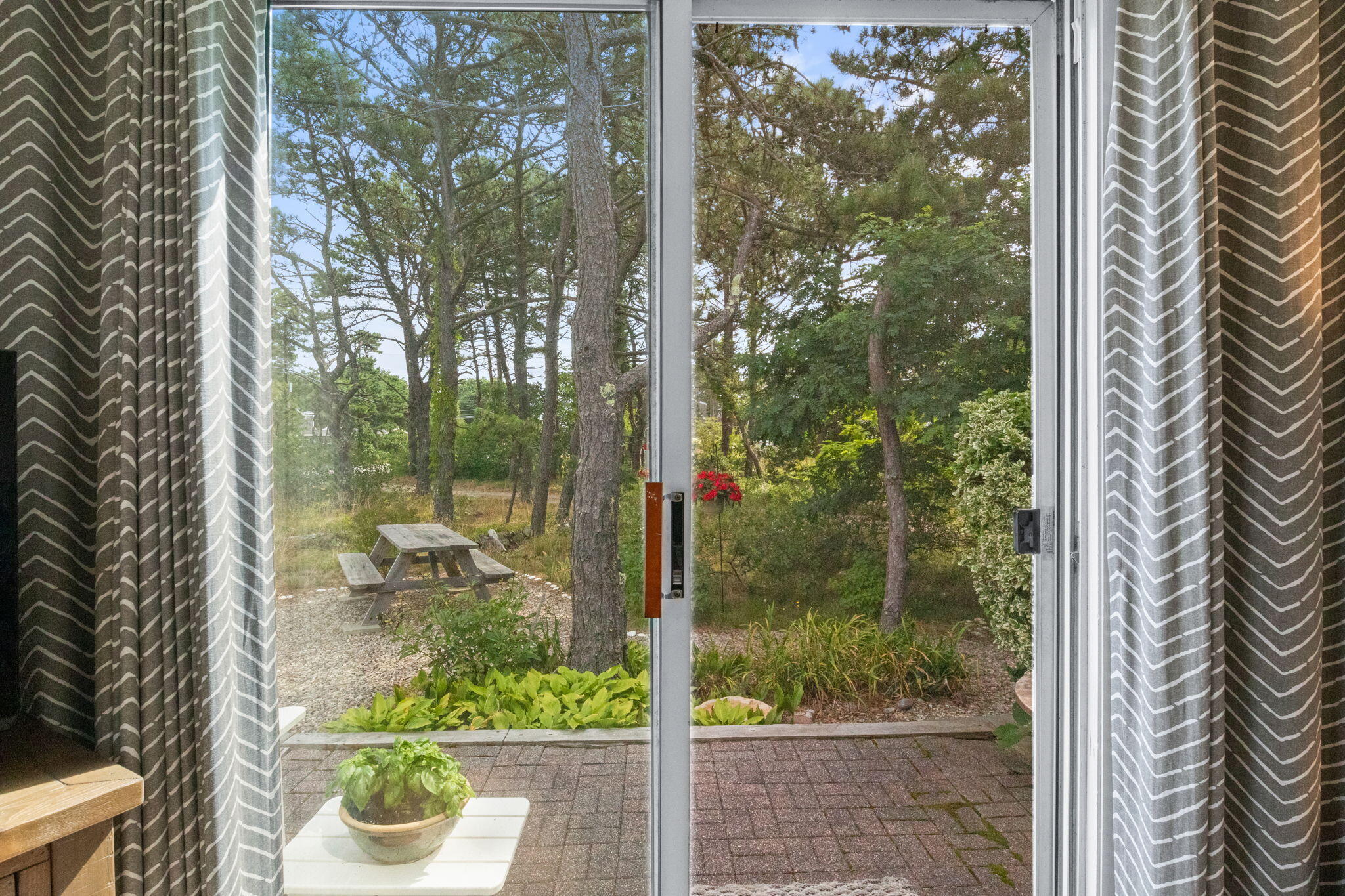 125 Shore Road, Unit 18 Truro, MA 02666 - Photo 13 of 27 14-web-or-mls-125-shore-rd-18