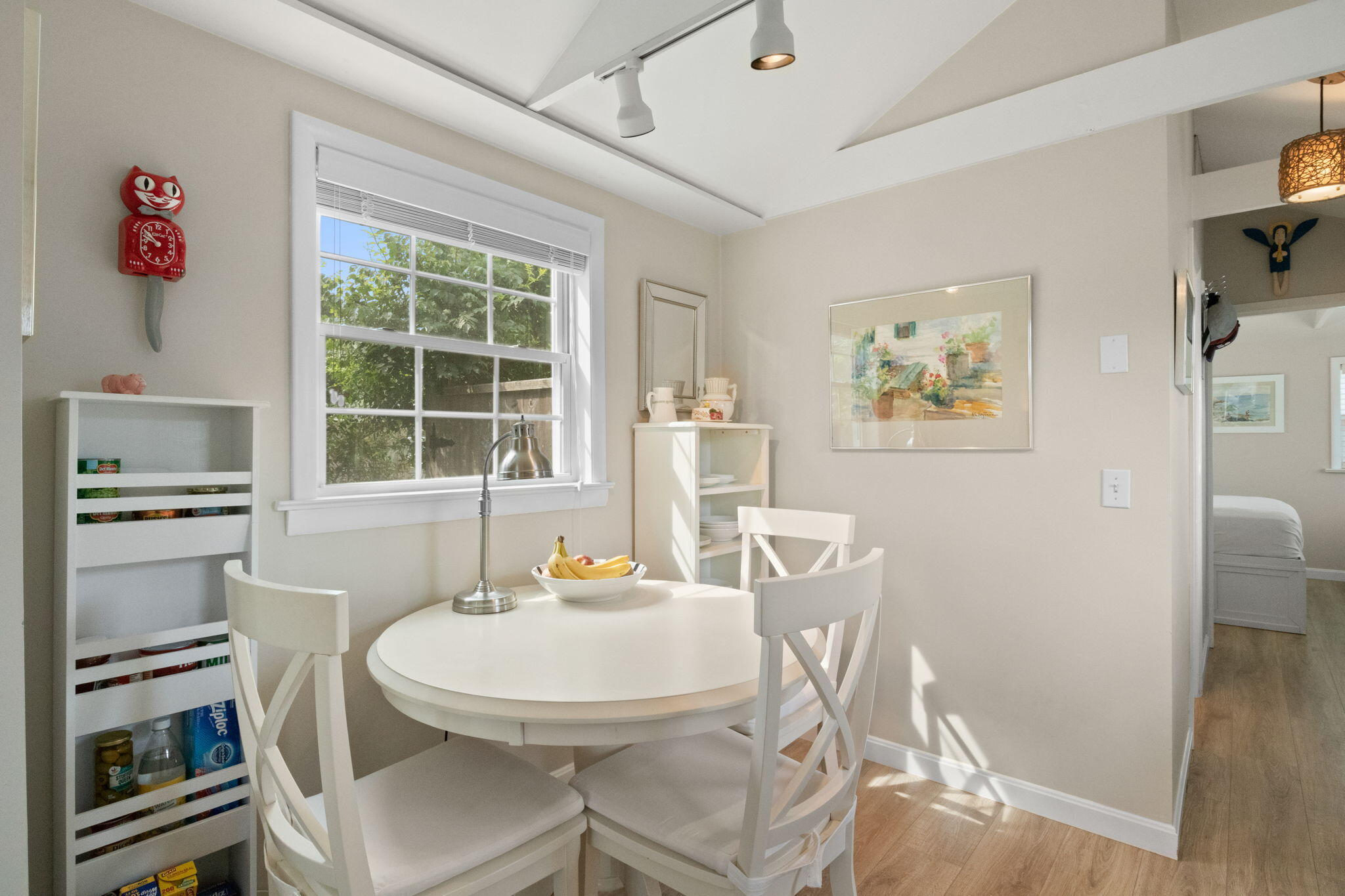 125 Shore Road, Unit 18 Truro, MA 02666 - Photo 8 of 27 9-web-or-mls-125-shore-rd-18
