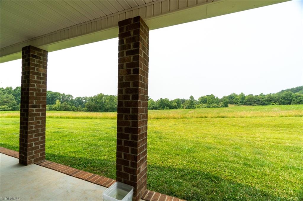1096 Hauser Springs Road Pinnacle, NC 27043 - Photo 31 of 39 Gallery Image 31