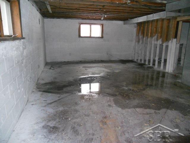 1235 South 8 Mile Road Midland, MI 48640 - Photo 12 of 17