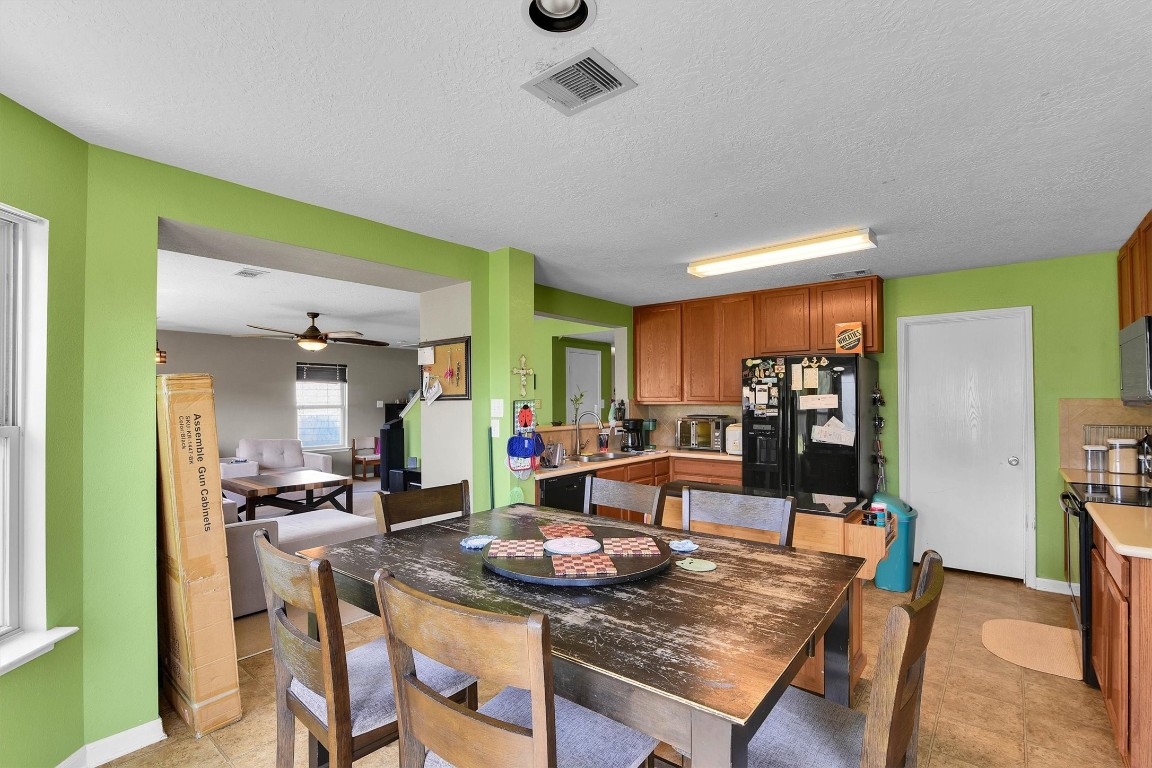 3003 Legends York Drive Spring, TX 77386 - Photo 11 of 29