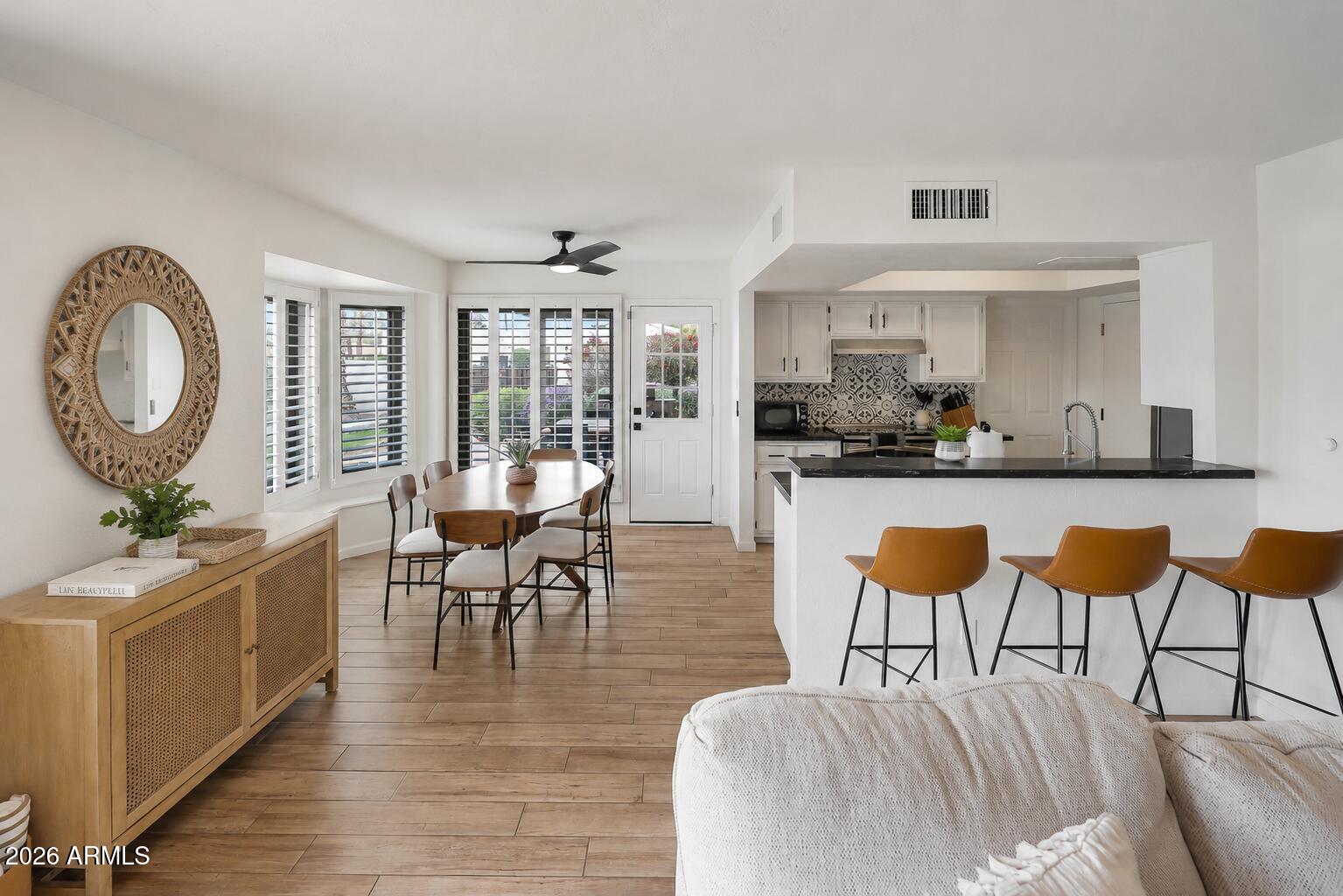 5001 East Redfield Road Scottsdale, AZ 85254 - Photo 9 of 25 5001 E Redfiled Rd