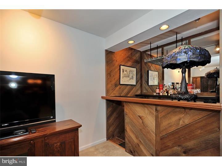 18 Scott Court Chesterbrook, PA 19087 - Photo 13 of 25 Wet Bar