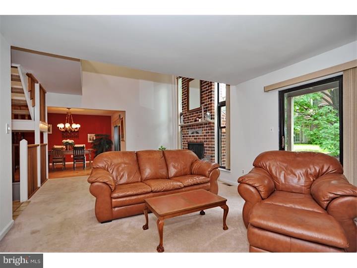 18 Scott Court Chesterbrook, PA 19087 - Photo 14 of 25 Great Room