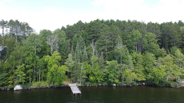 $800,000 | 8884 Raps Road, Cook, MN 55723