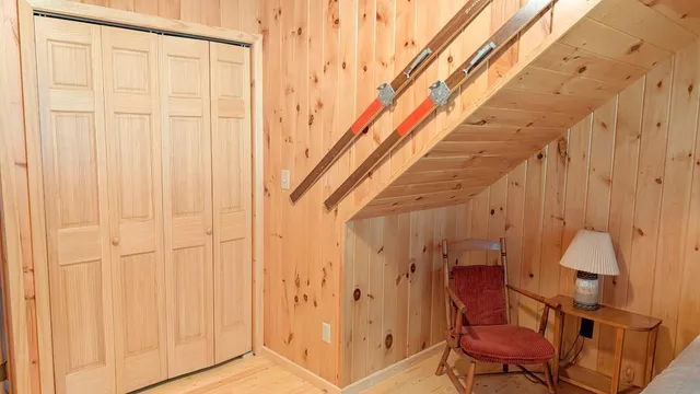 $800,000 | 8884 Raps Road, Cook, MN 55723