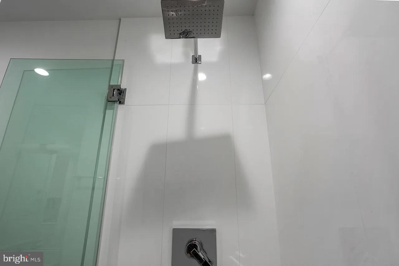 4 R Street Northwest, Unit 4 Washington, DC 20001 - Photo 12 of 38