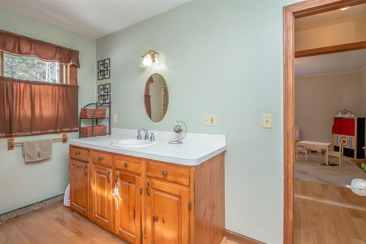 23 Blueberry Road Ossipee, NH 03814 - Photo 18 of 31