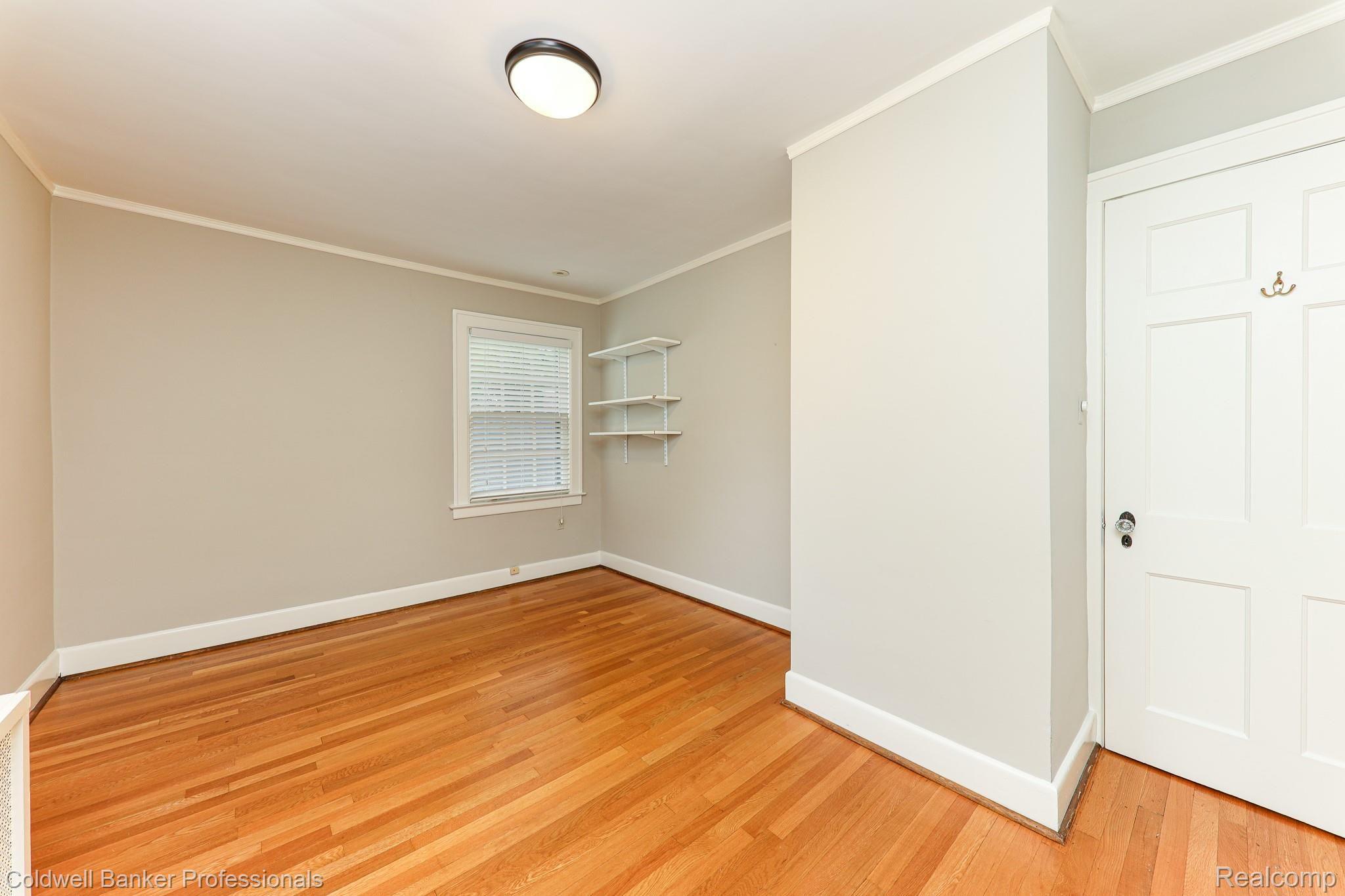 640 Rivard Boulevard Grosse Pointe, MI 48230 - Photo 20 of 39 640 Rivard (25 of 62).jpg