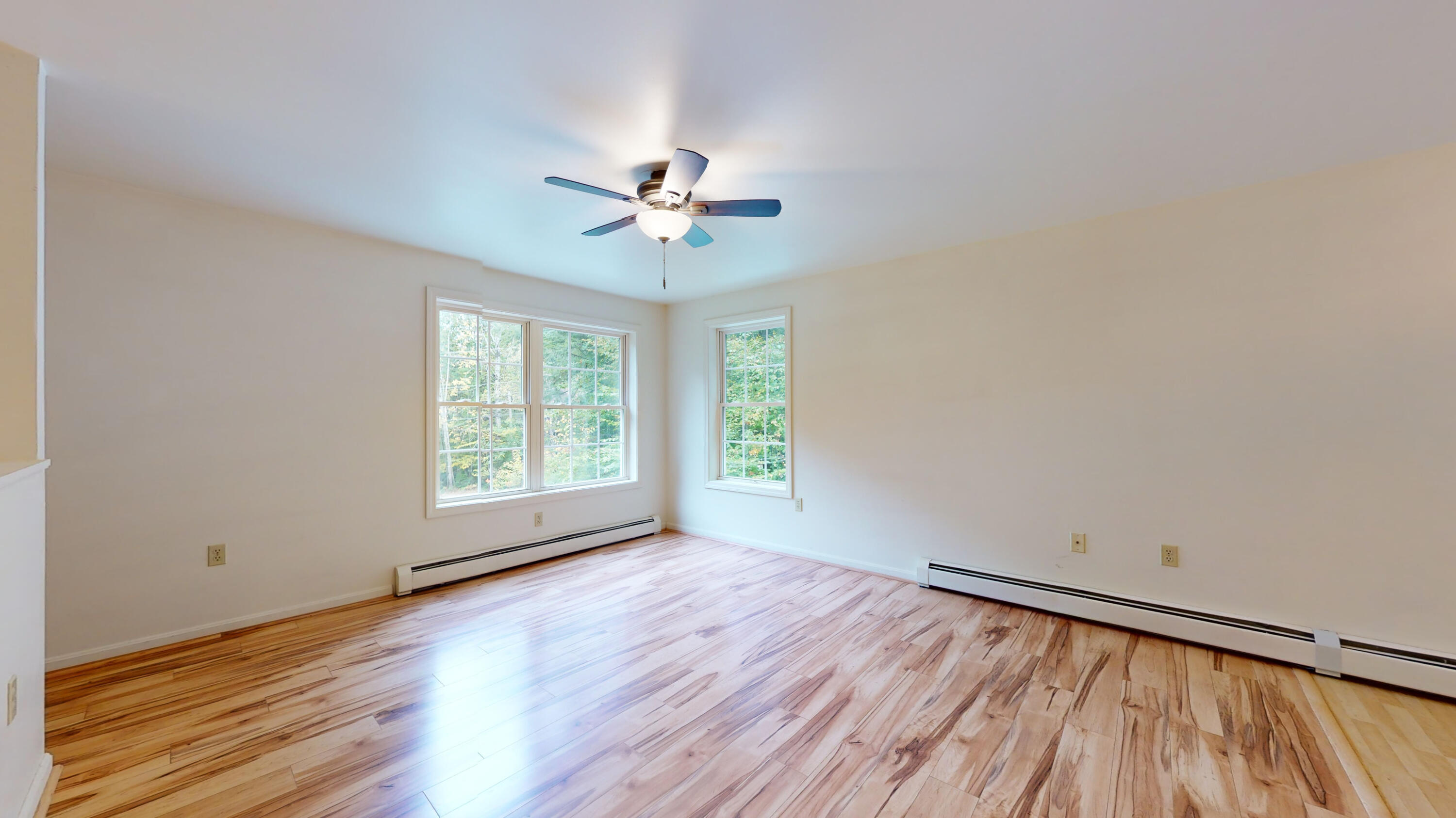 33 Hamlin Road Harrison, ME 04040 - Photo 17 of 46 living room