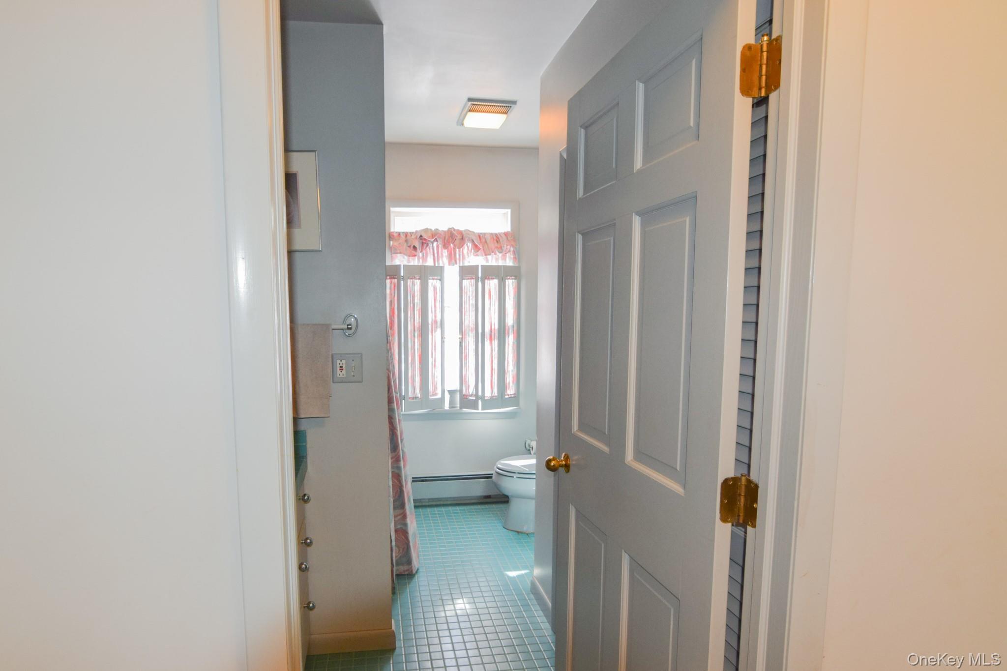 94 Hilltop Road Rhinebeck, NY 12572 - Photo 15 of 28 a bathroom with a toilet
