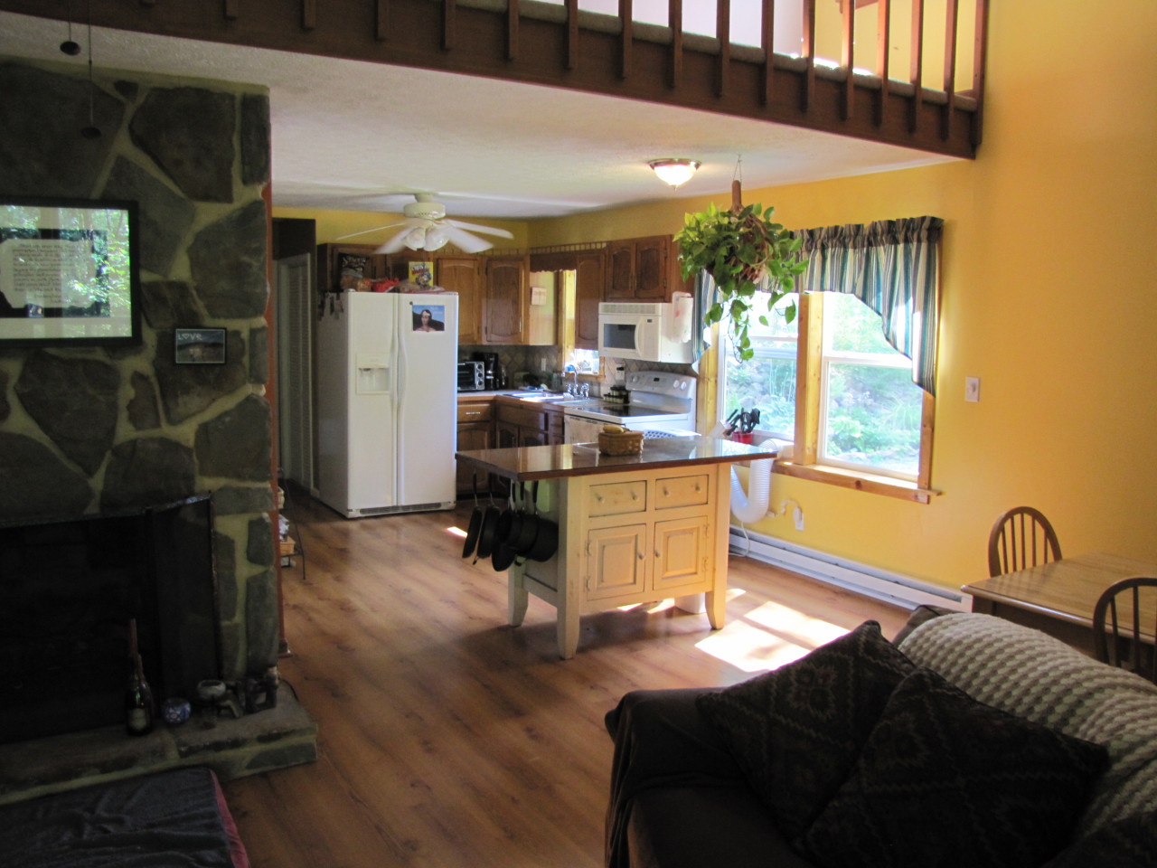 4759 Mountain View Church Road Blue Ridge, VA 24064 - Photo 7 of 26 great room / dining area