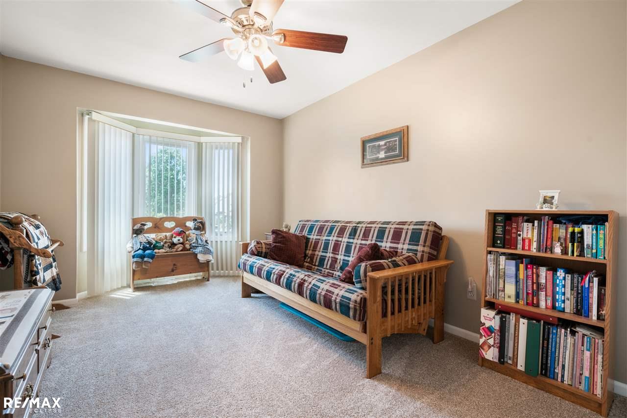 17735 Rocco Drive Macomb, MI 48044 - Photo 32 of 40