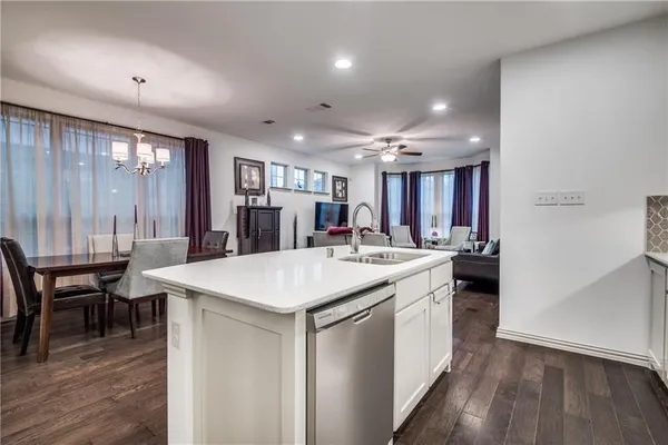 $3,300 | 4242 Cascade Sky Drive, Arlington, TX 76005