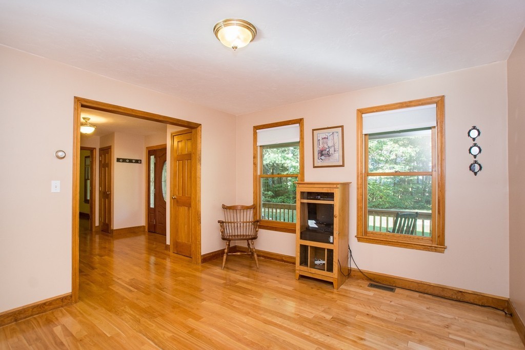 51 Southboro Road Upton, MA 01568 - Photo 15 of 30