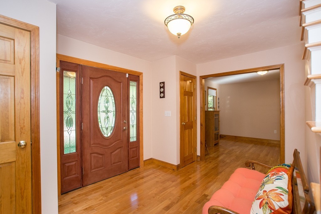 51 Southboro Road Upton, MA 01568 - Photo 5 of 30