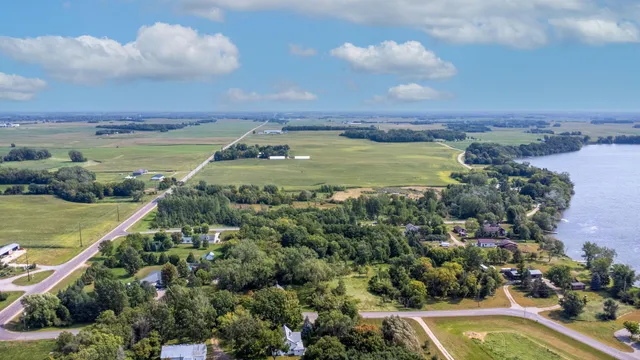 $199,000 | 21900 746th Avenue, Dassel, MN 55325