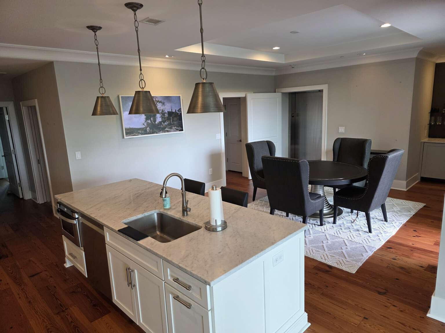 155 Wingo Way, Unit 422 Mount Pleasant, SC 29464 - Photo 5 of 19 Huston.5
