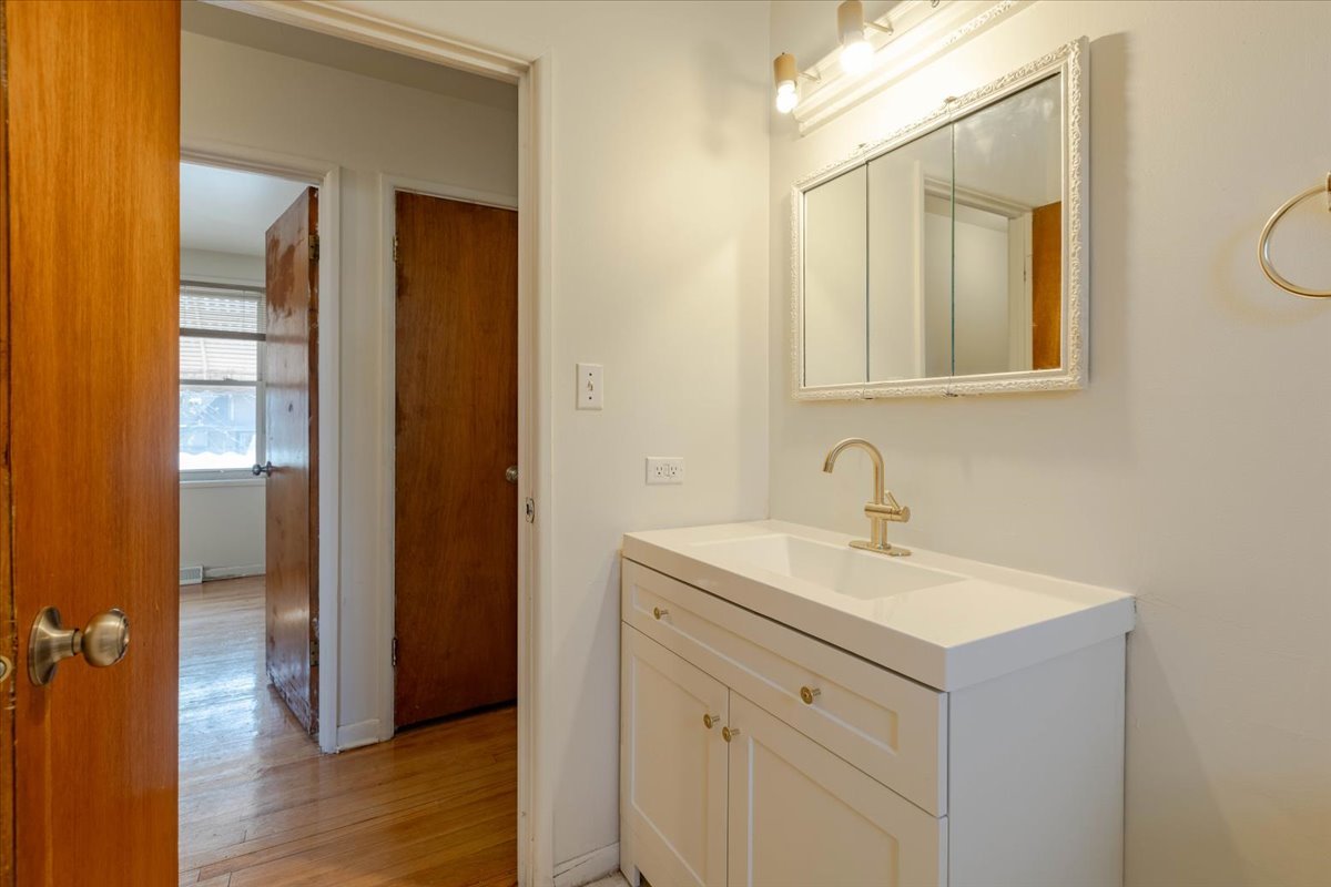 11558 South Elizabeth Street Chicago, IL 60643 - Photo 16 of 31