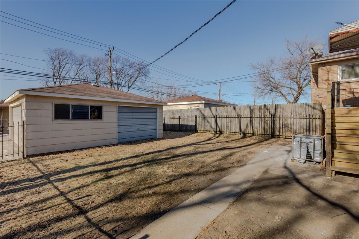 11558 South Elizabeth Street Chicago, IL 60643 - Photo 5 of 31